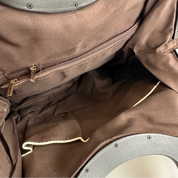 Scarleton White Faux Leather Bag Black Wooden Handle Floral Embellishment Retro‎ - Picture 7 of 9